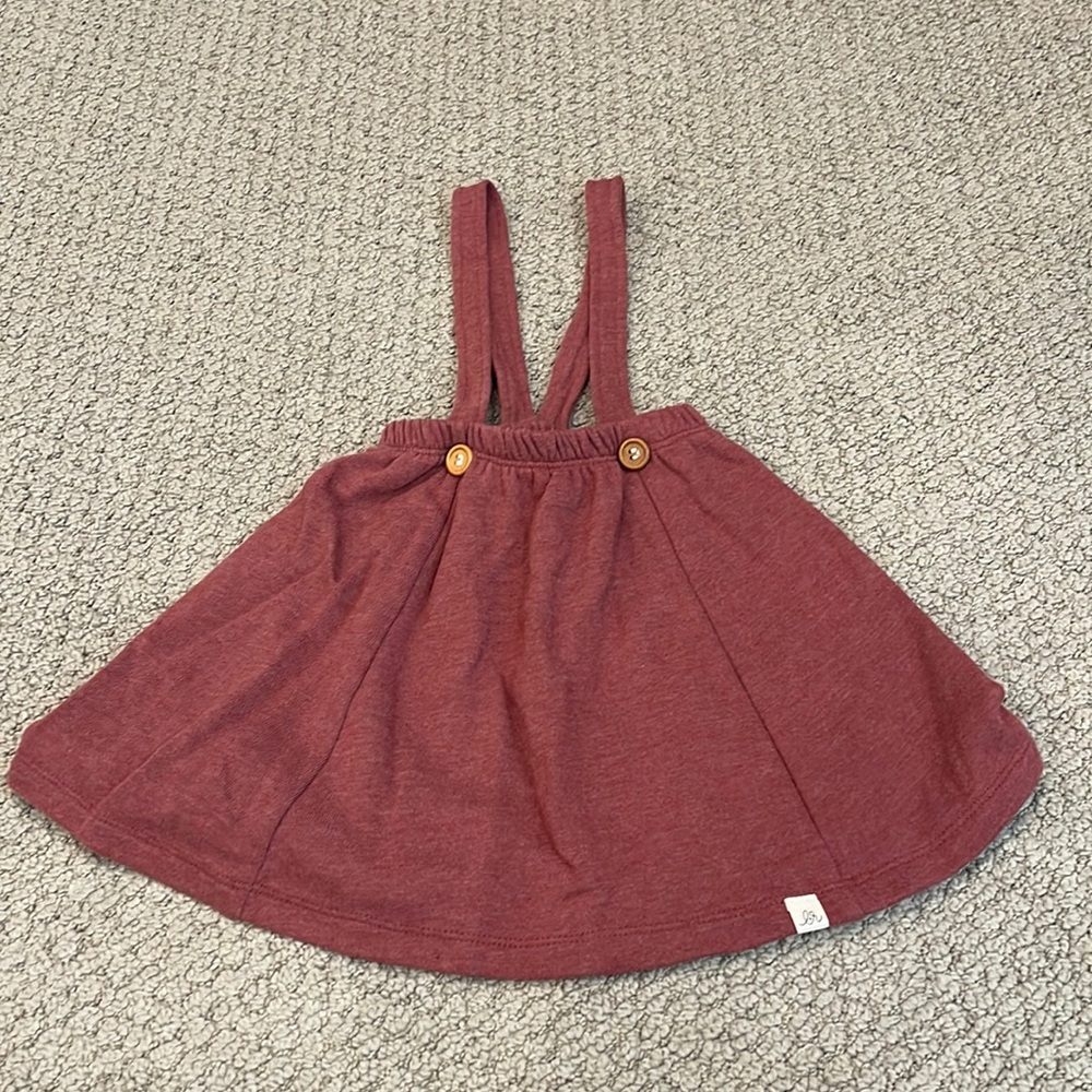 Lulu and Rose toddler girl skirt with suspenders. Size 4/5T.
